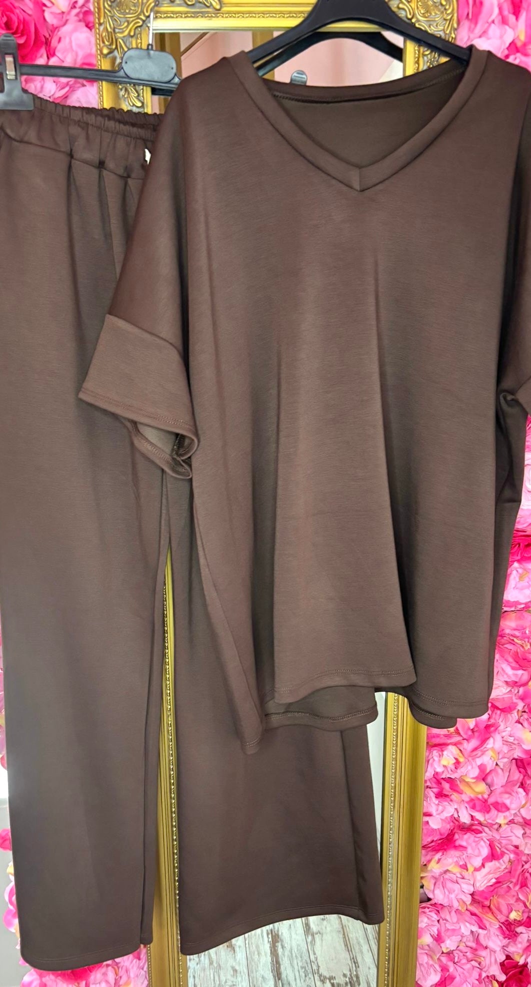 Comfy Set Max Bruin Plus Size maat 44 t/m 52