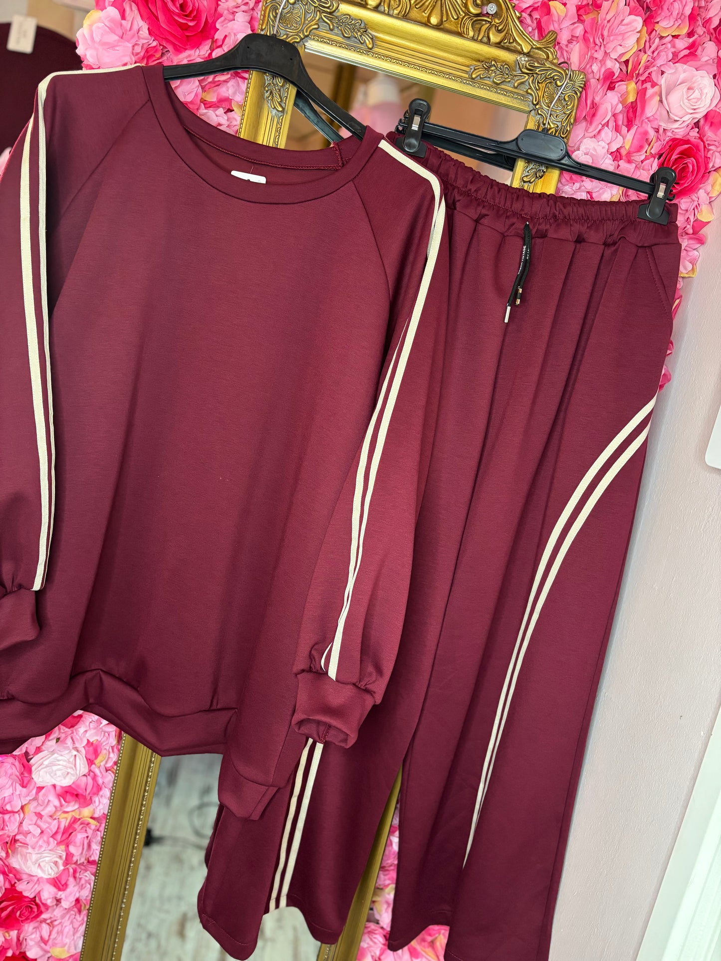 Comfy Set Sporty Chic Bordeaux Plus Size maat 48 t/m 54