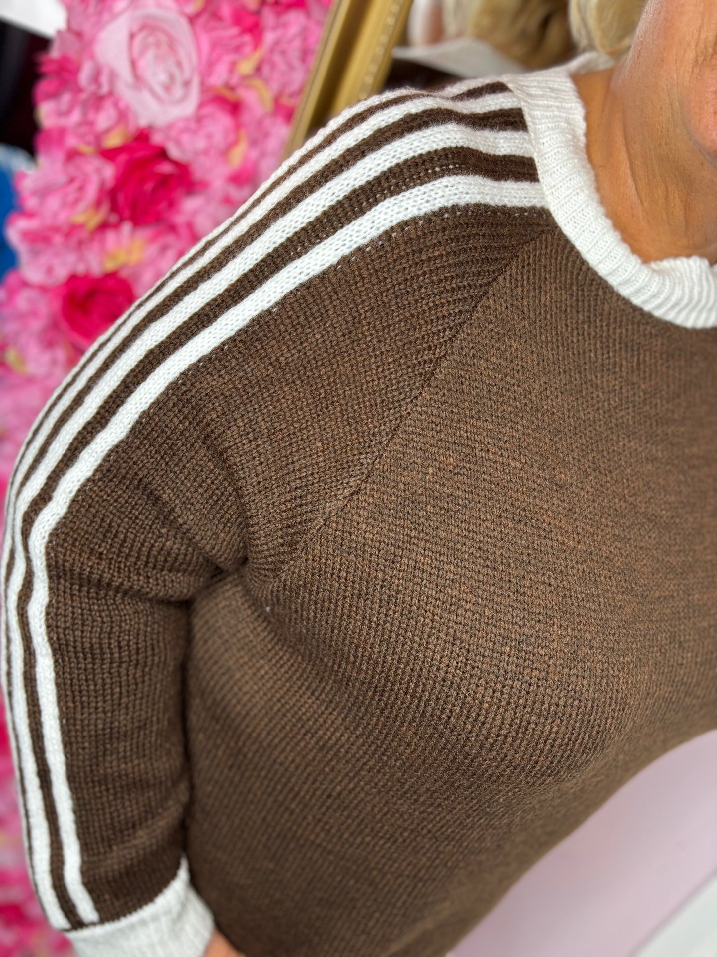 Trui Cozy Stripes Bruin Plus Size Maat 48 t/m 52