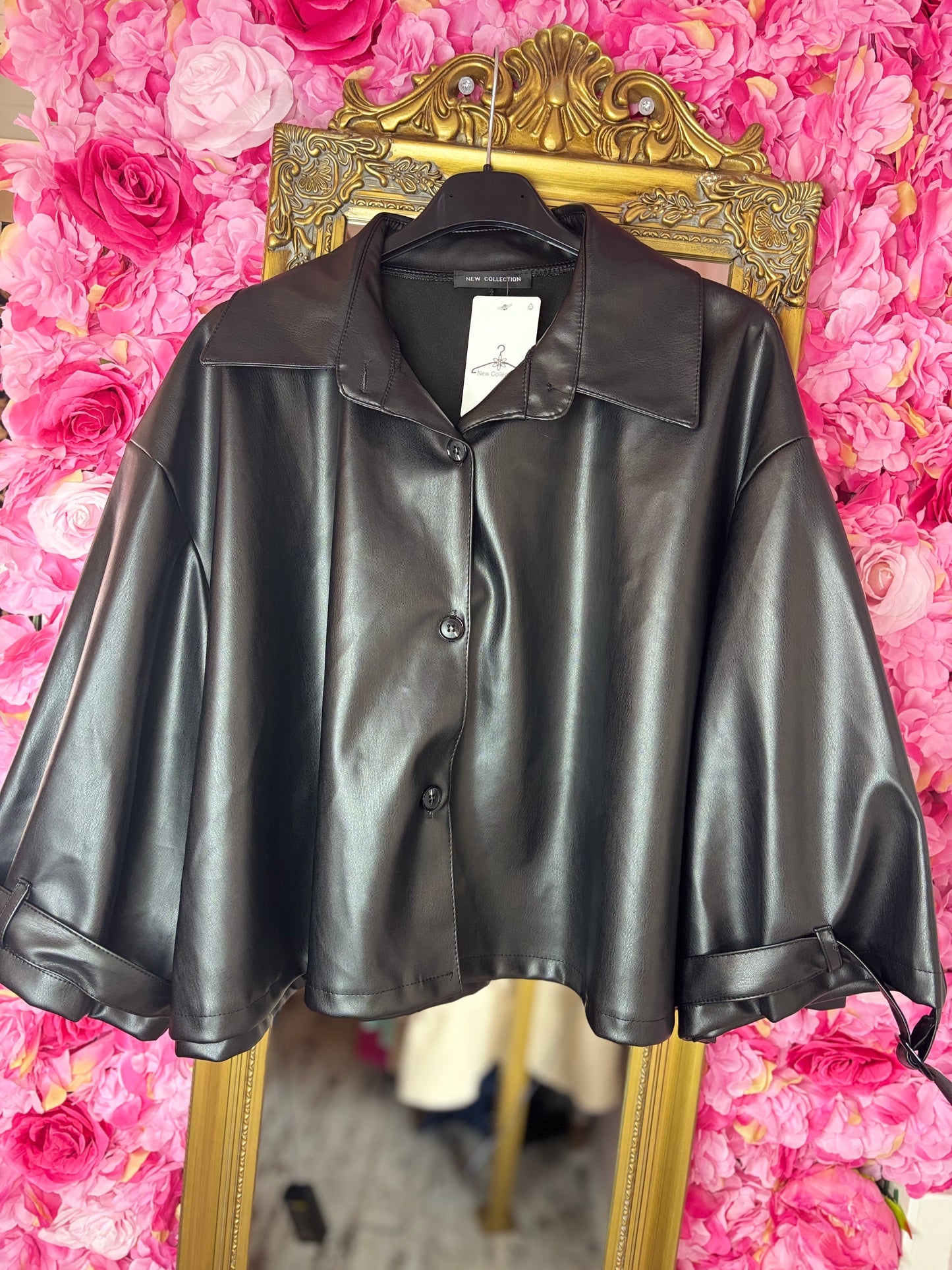 Leather Look Jas Chanel Zwart Plus Size Maat 44 t/m 52