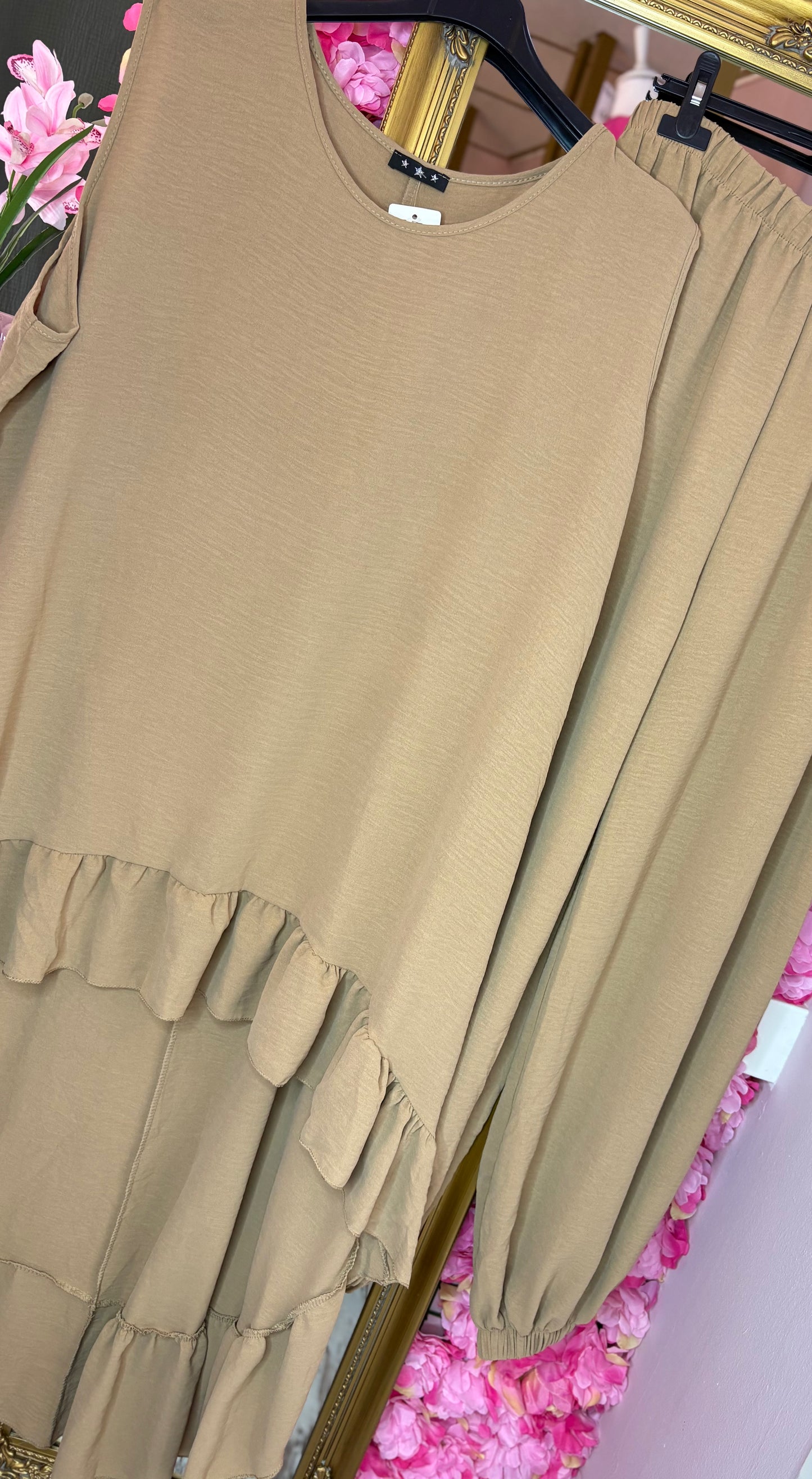 Set Marina Camel Plus Size maat 46 t/m 52