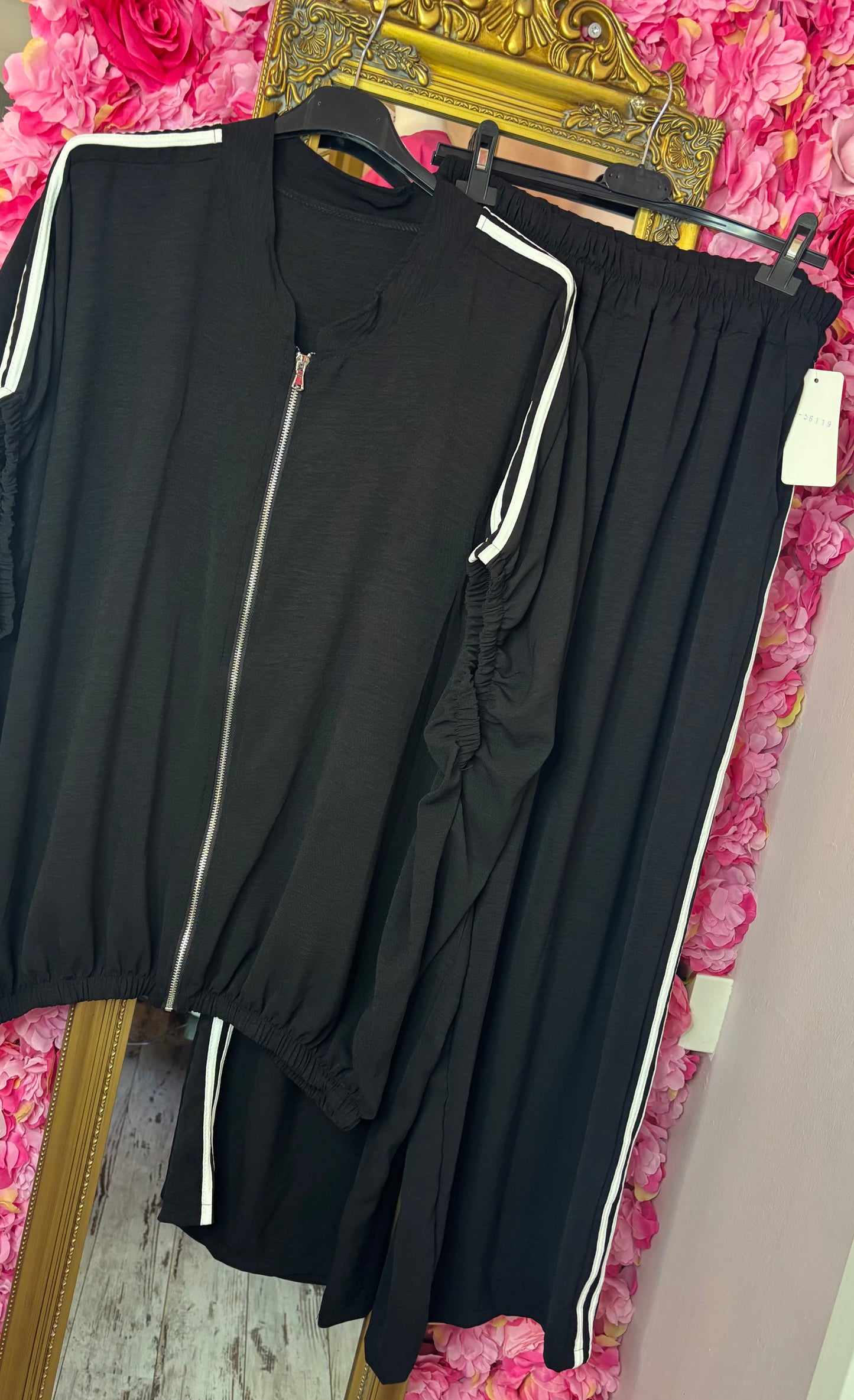 Set Sporty Zwart Plus Size maat 48 t/m 54