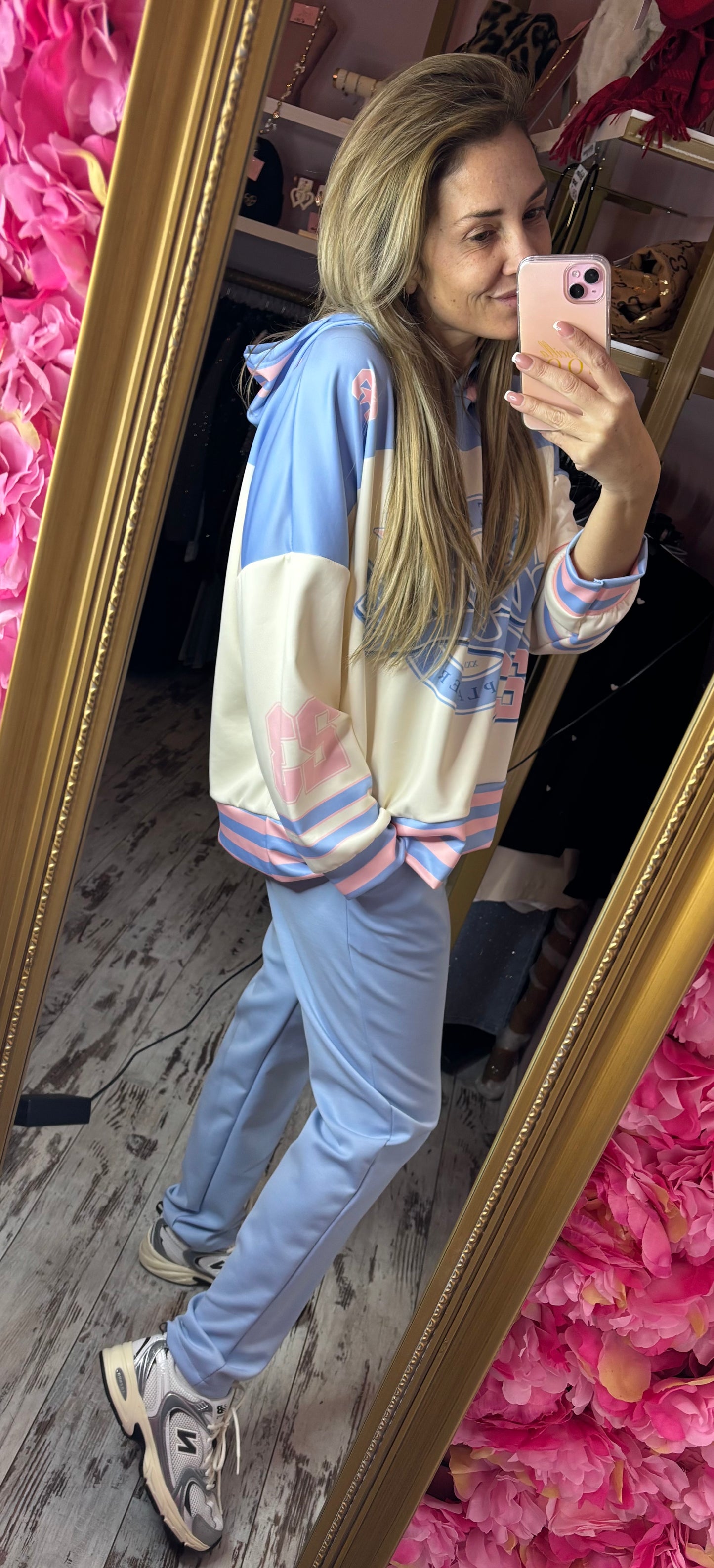 Comfy Set Cali Licht Blauw maat 40 tot maat 48