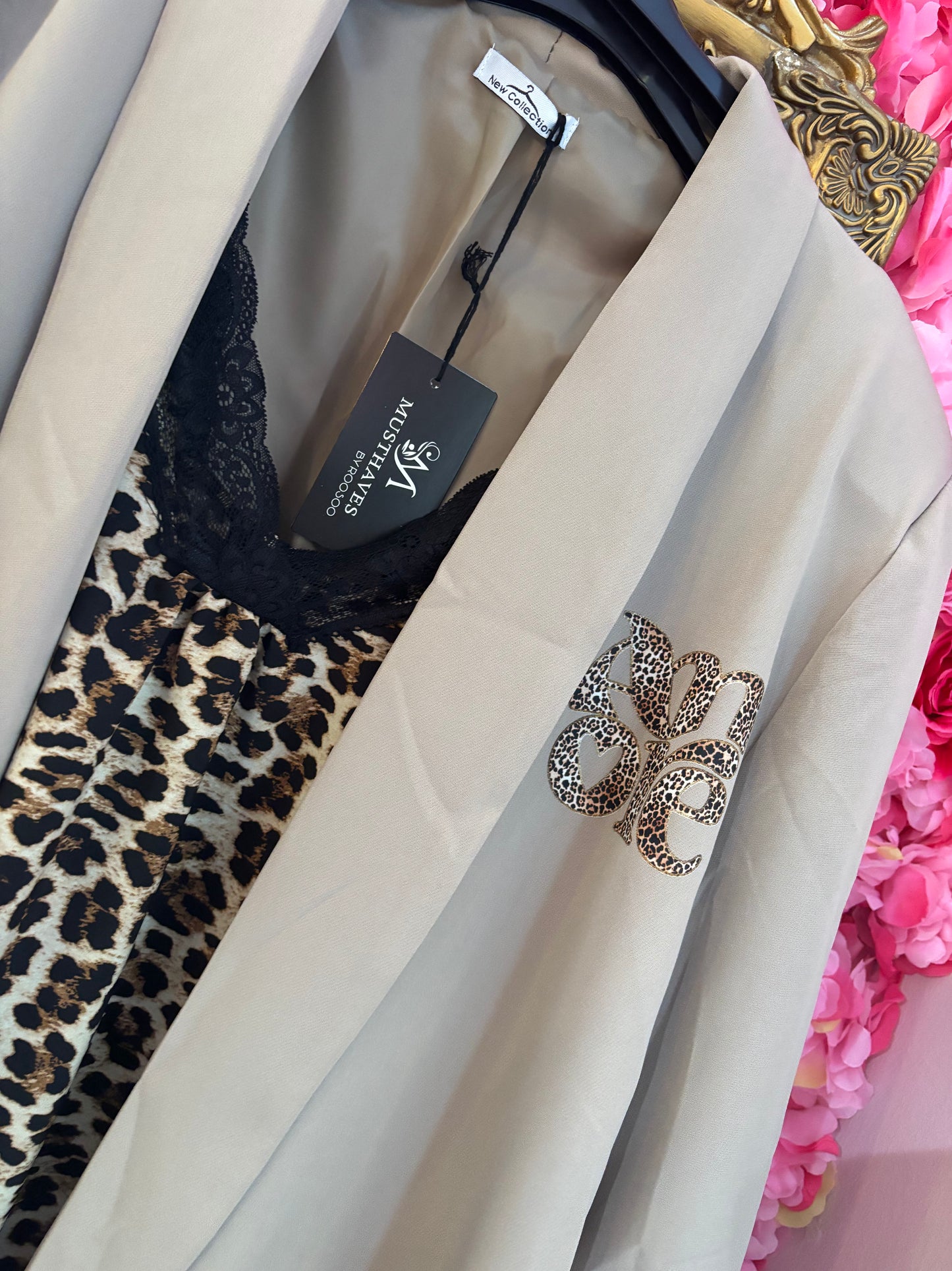 Blazer Amour Taupe Plus Size Maat 44 t/m 50