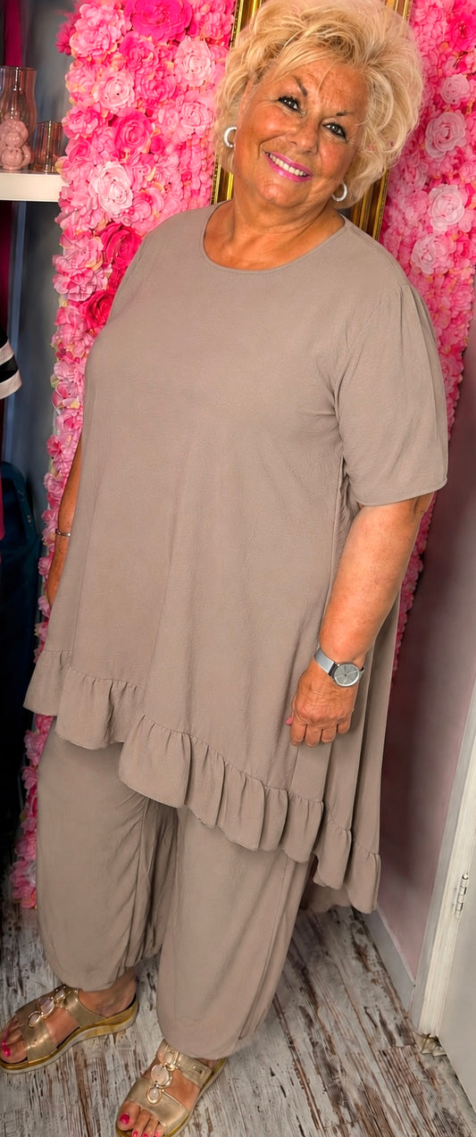 Set Viral Taupe Plus Size maat 48 t/m 54