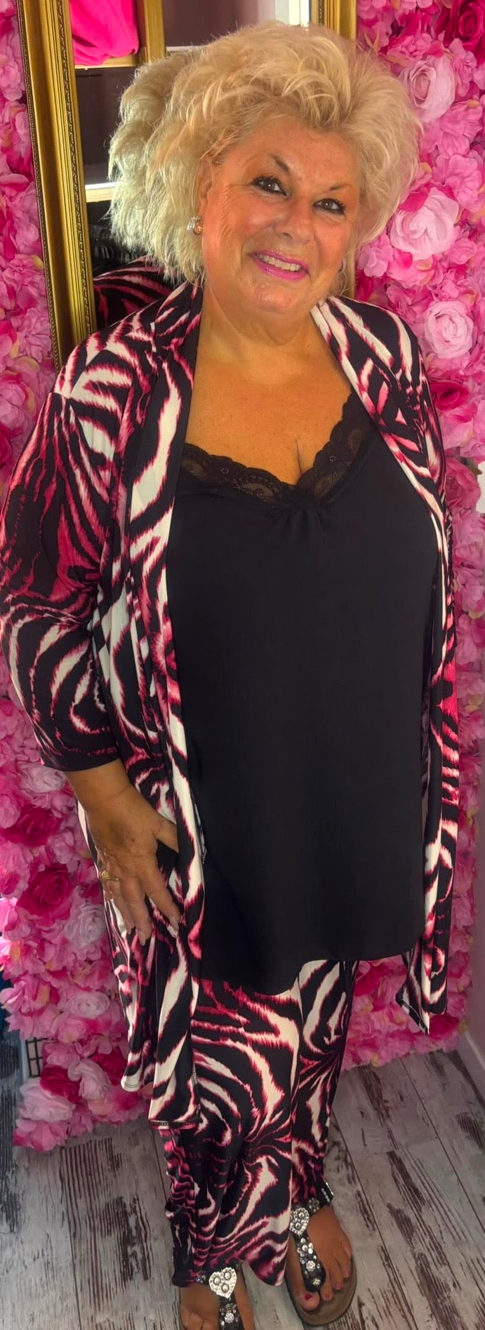 Set Travel Red Zebra Plus Size maat 46 t/m 52