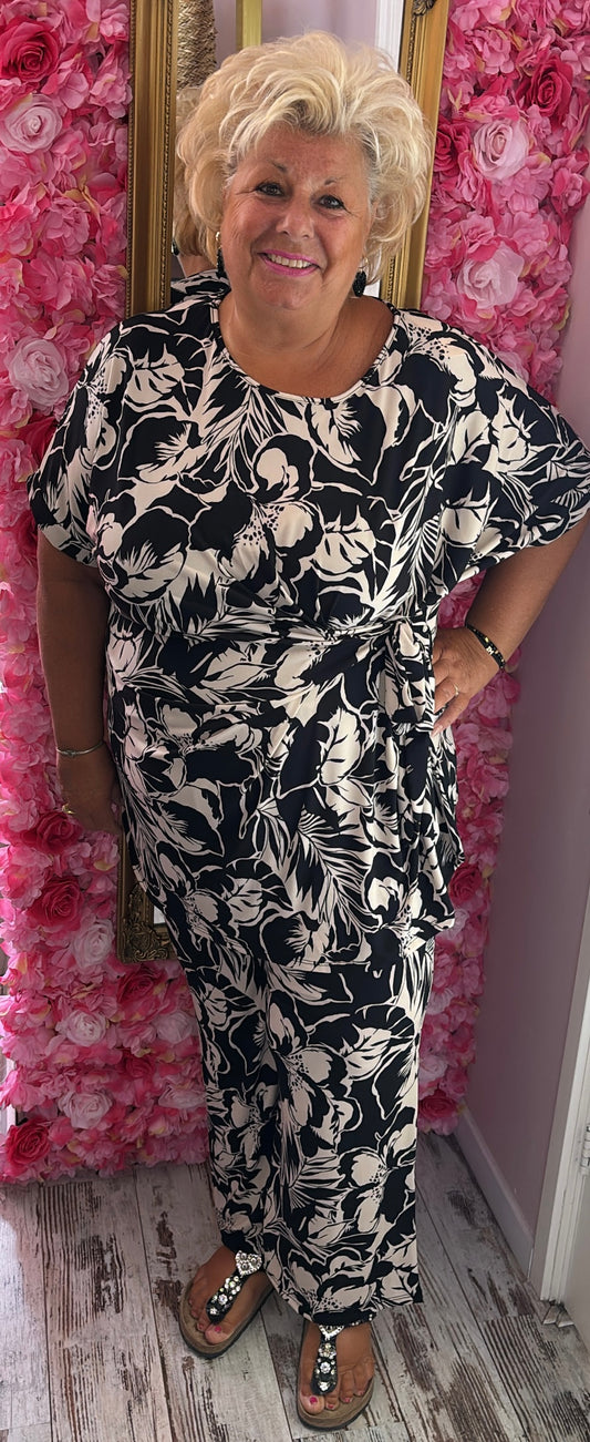 Set Cor Zwart Flower Plus Size maat 48 t/m 56-58