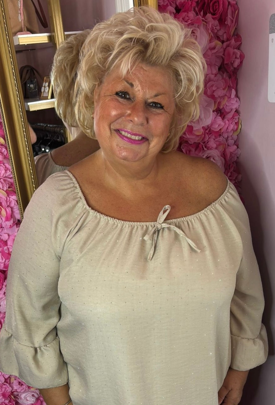 Tuniek Glamour Beige Plus Size maat 46 t/m 54