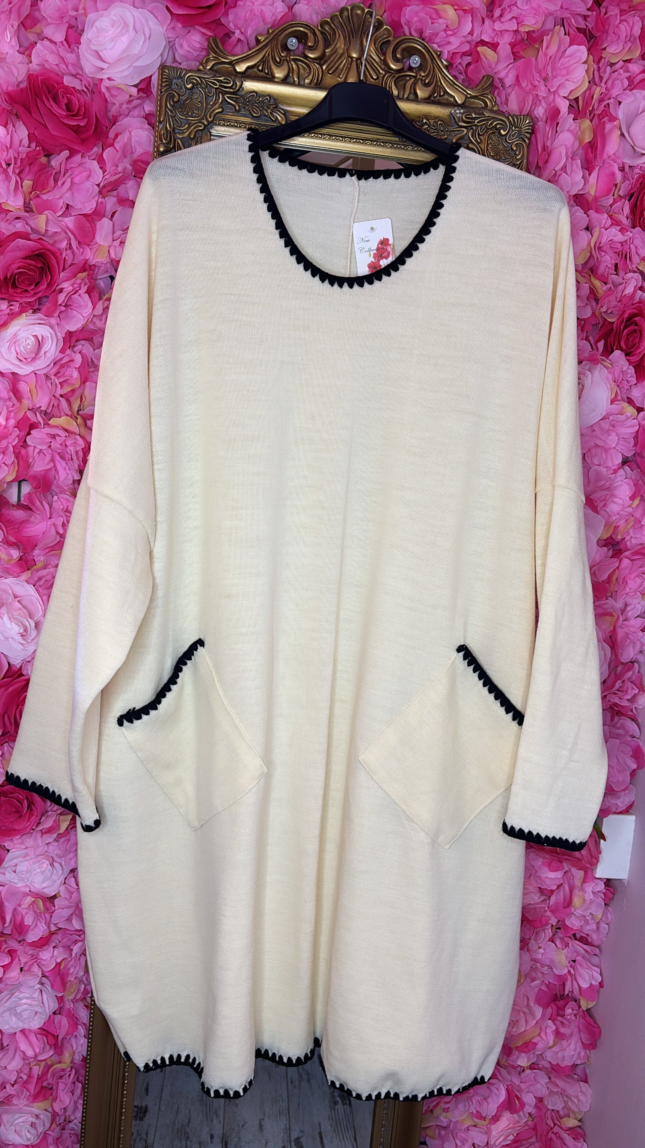 Trui Chanel Creme Plus Size Maat 48 t/m 56