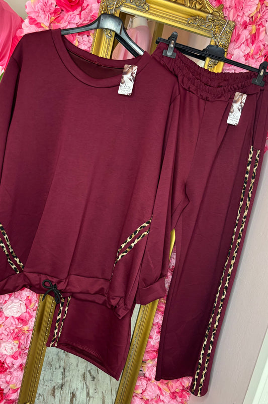 Comfy Wild Detail Bordeaux Plus Size maat 48 t/m 54