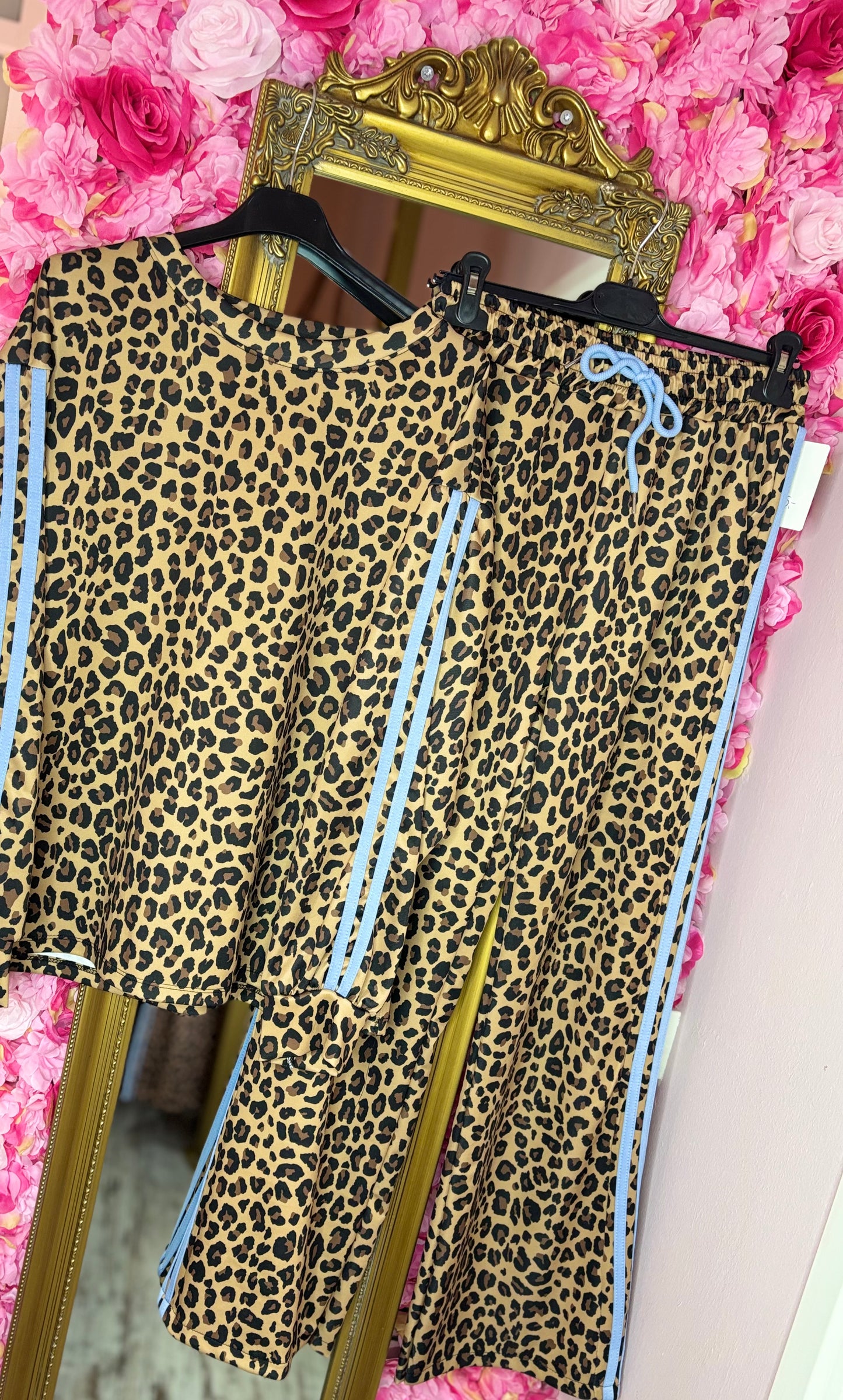 Comfy Set Panter Stripe Licht Blauw tot maat 42