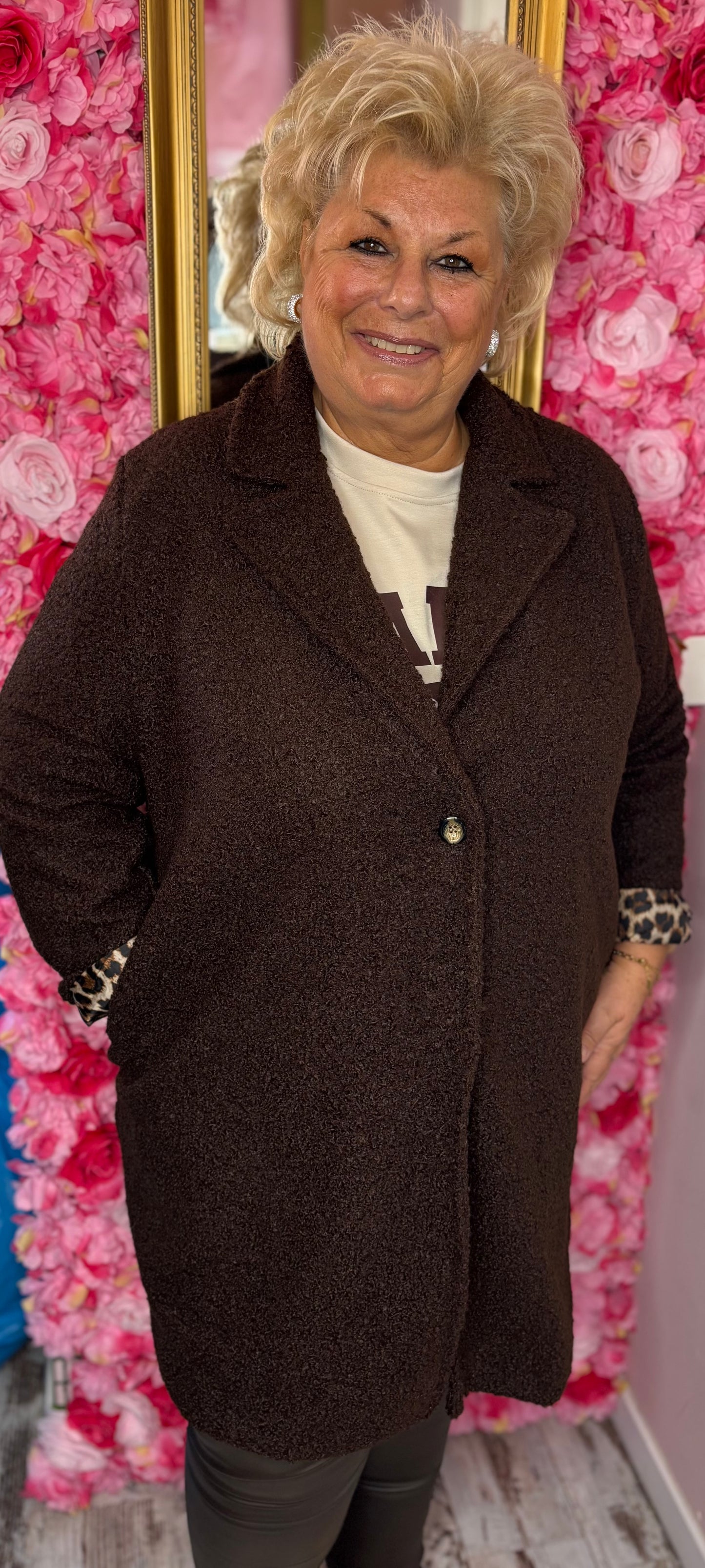 Tussenjas Boucle Bruin Plus Size maat 48 t/m 54