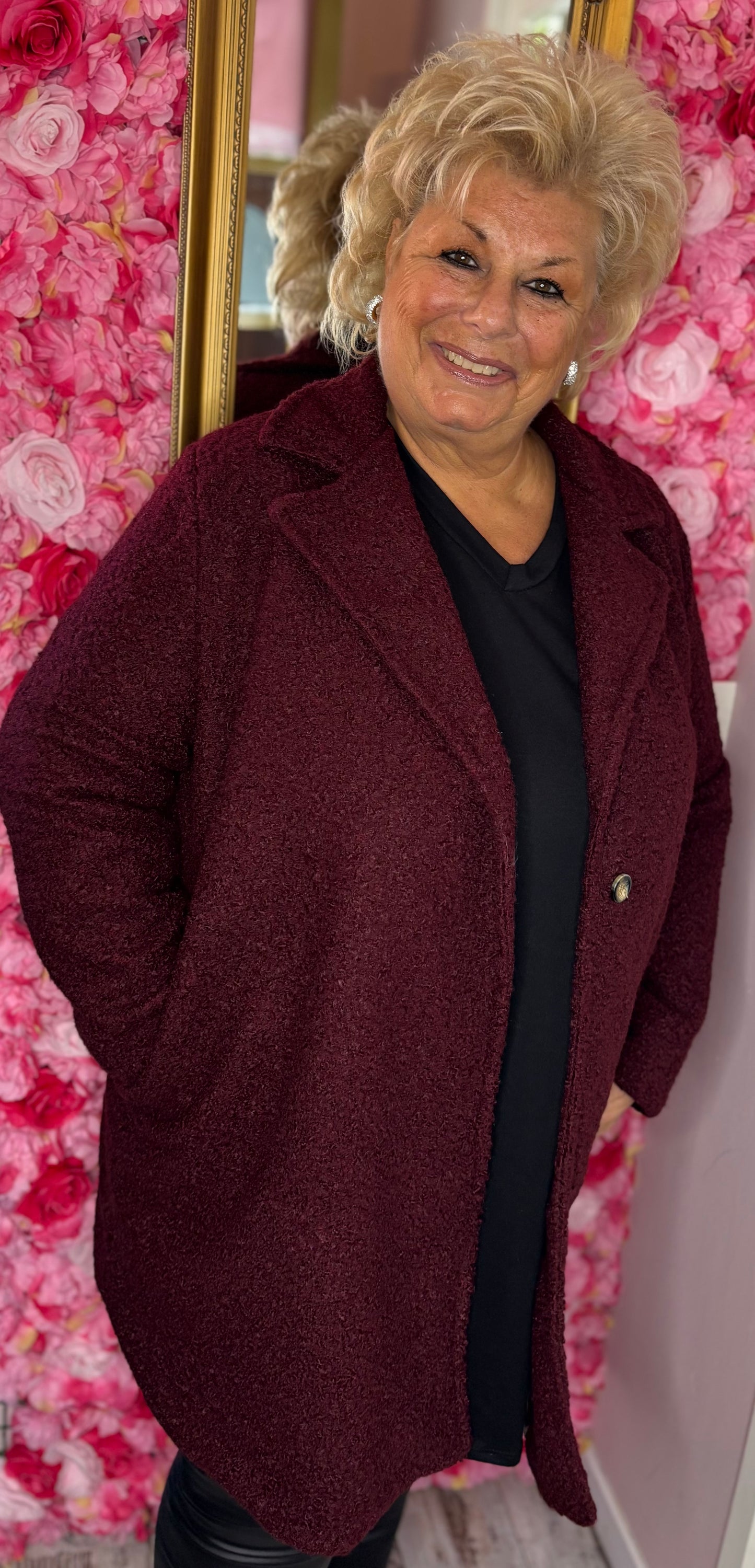 Tussenjas Boucle Bordeaux Plus Size maat 48 t/m 54
