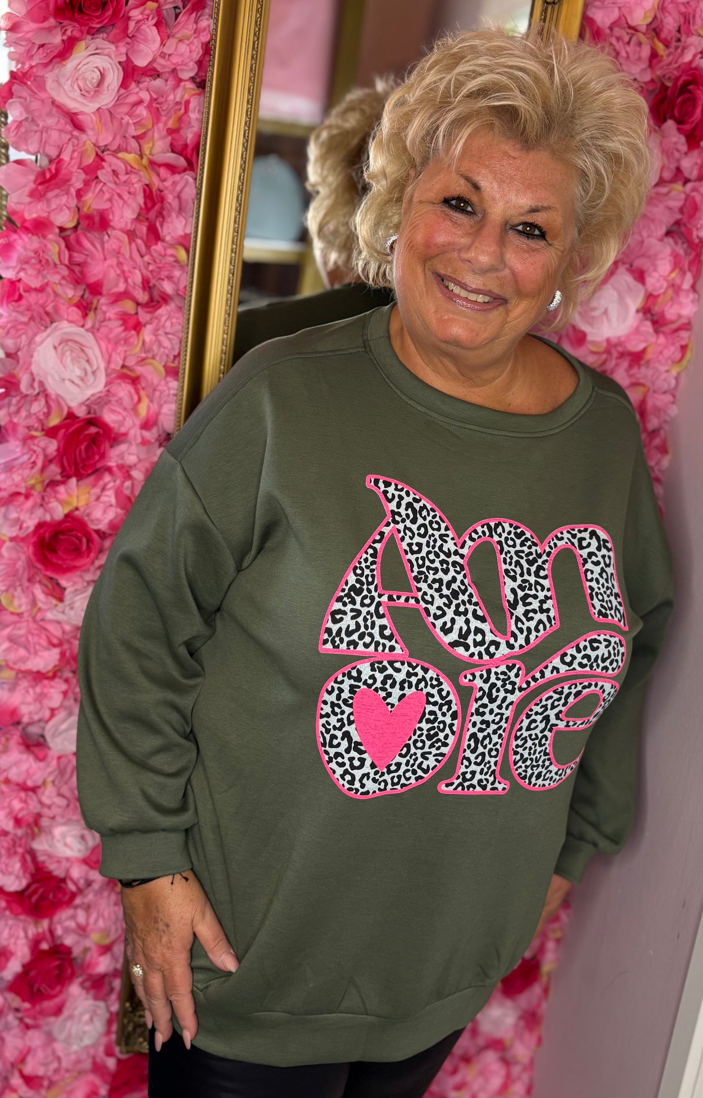 Sweater Amour Leger Groen Plus Size Maat 48 t/m 54