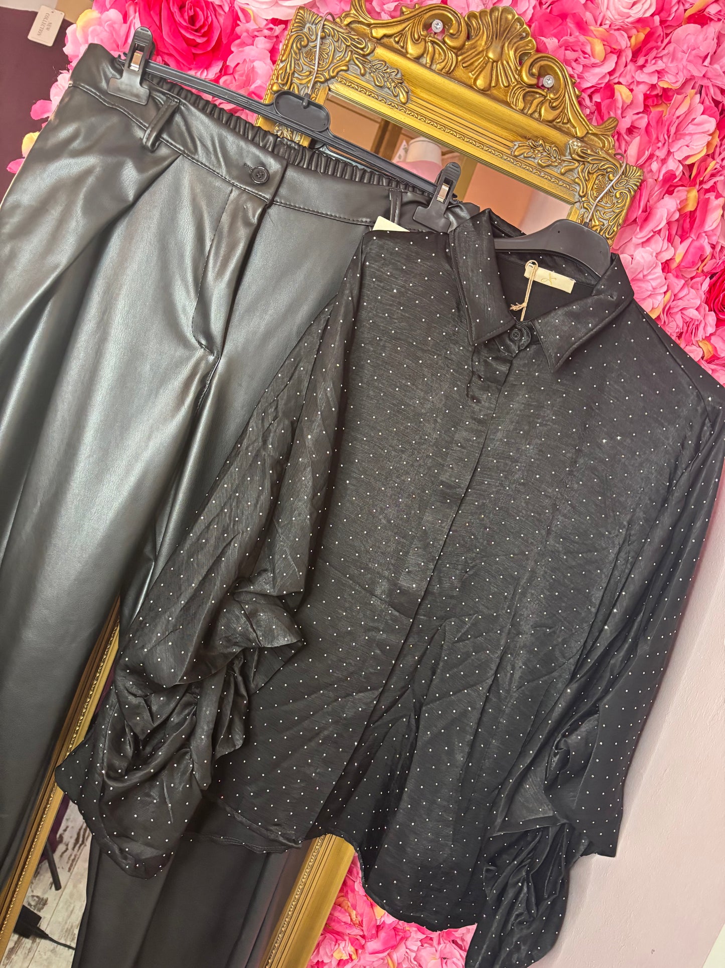 Blouse Shine Butty Zwart Plus Size Maat 44 t/m 48-50