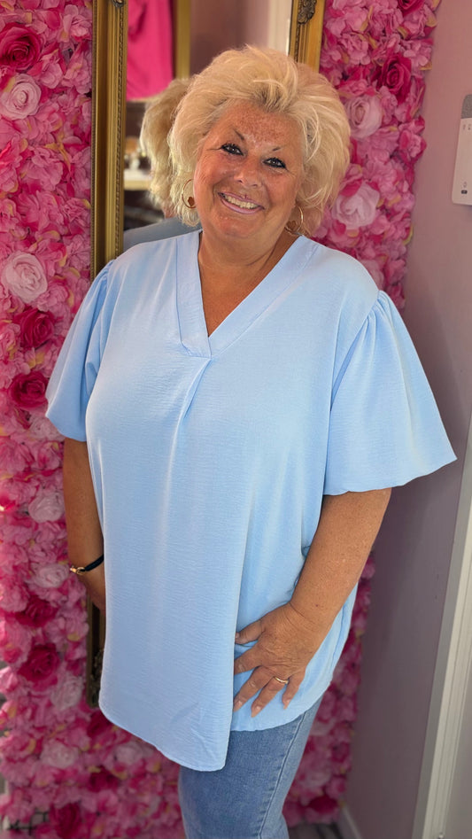 Blouse Pof Mouw Licht Blauw Plus Size maat 48 t/m 54