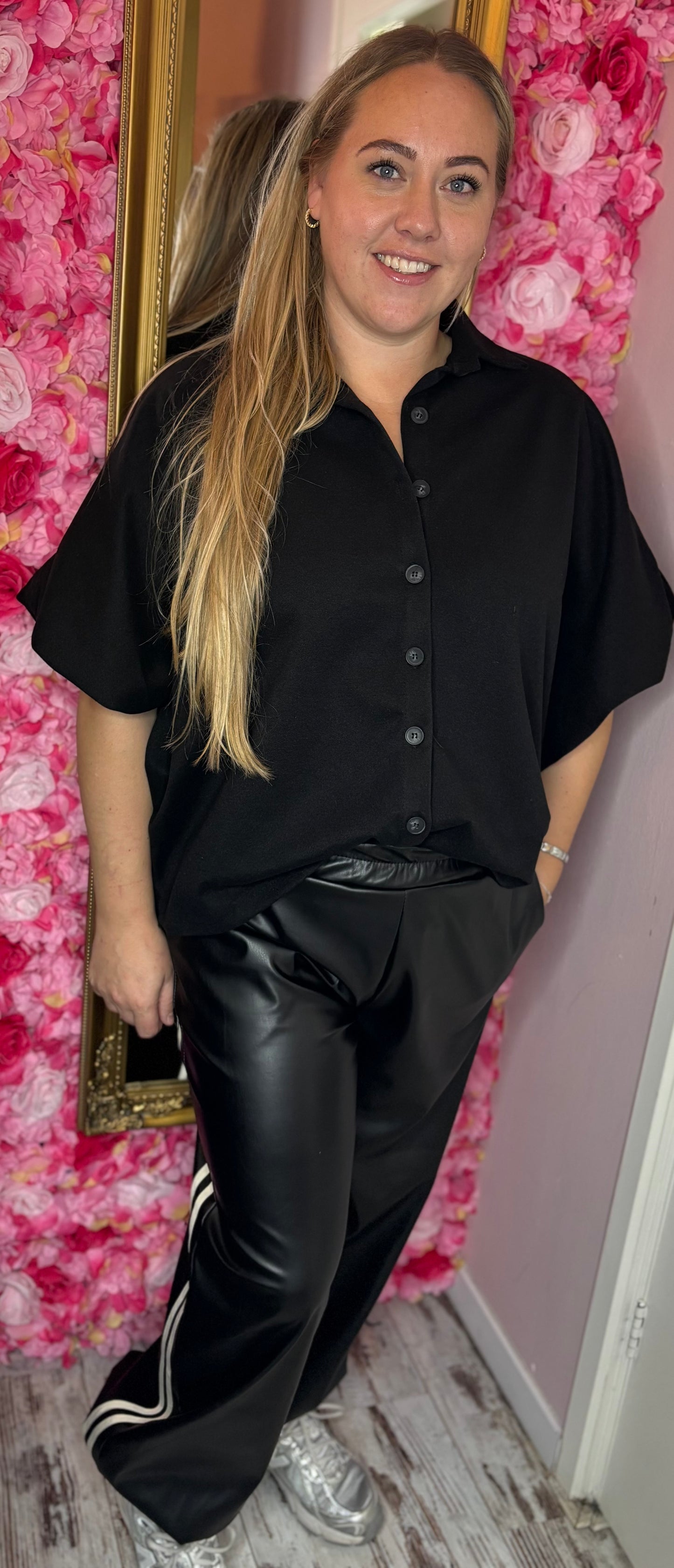 Blouse Basic Butty Zwart Plus Size Maat 44 t/m 48-50