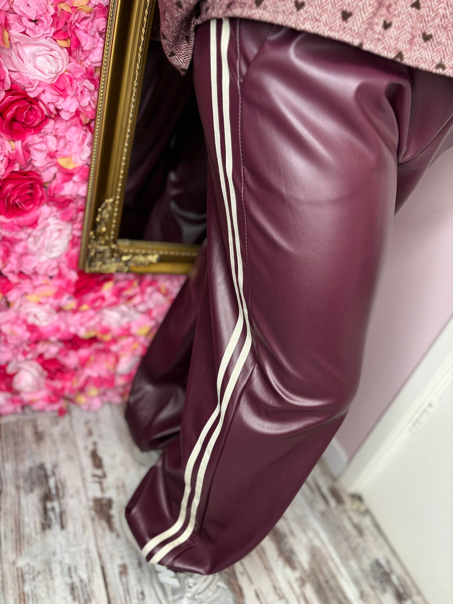 Pofbroek Leather Look The Rebel Bordeaux Plus Size Maat t/m 46