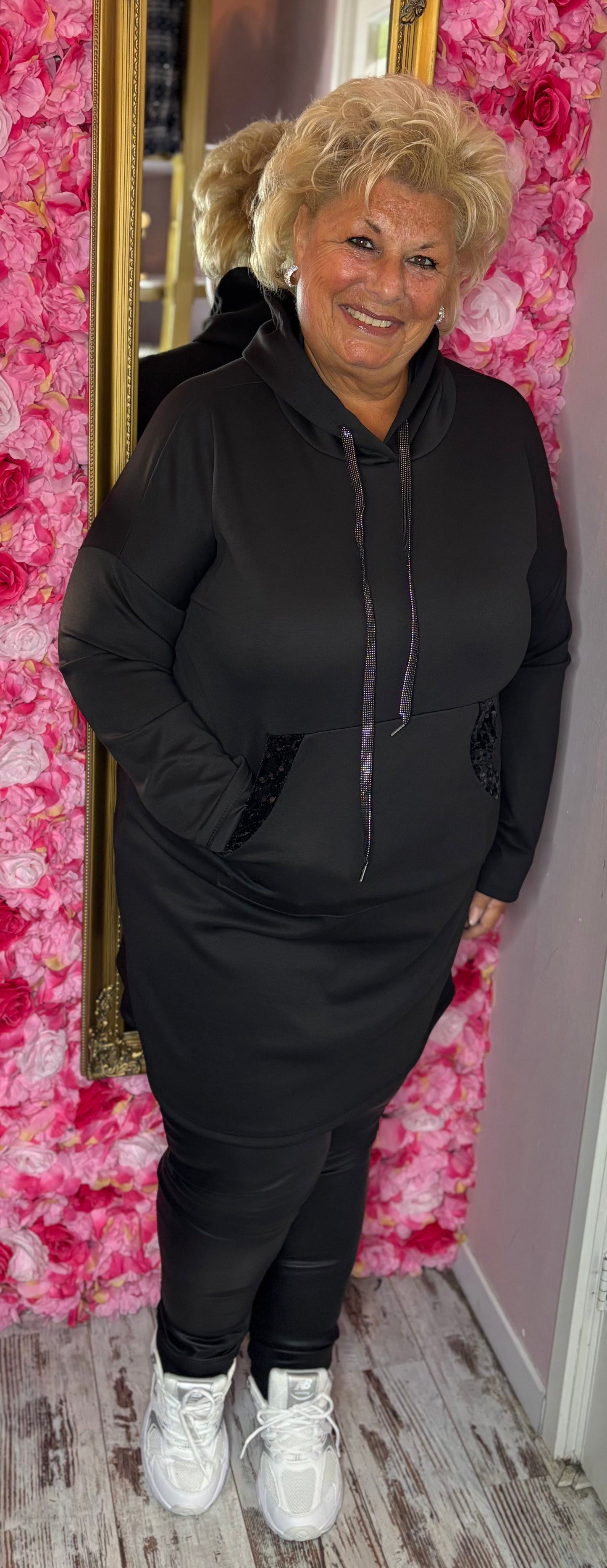 Hoodie Longline Zwart Plus Size Maat 44 t/m 48-50