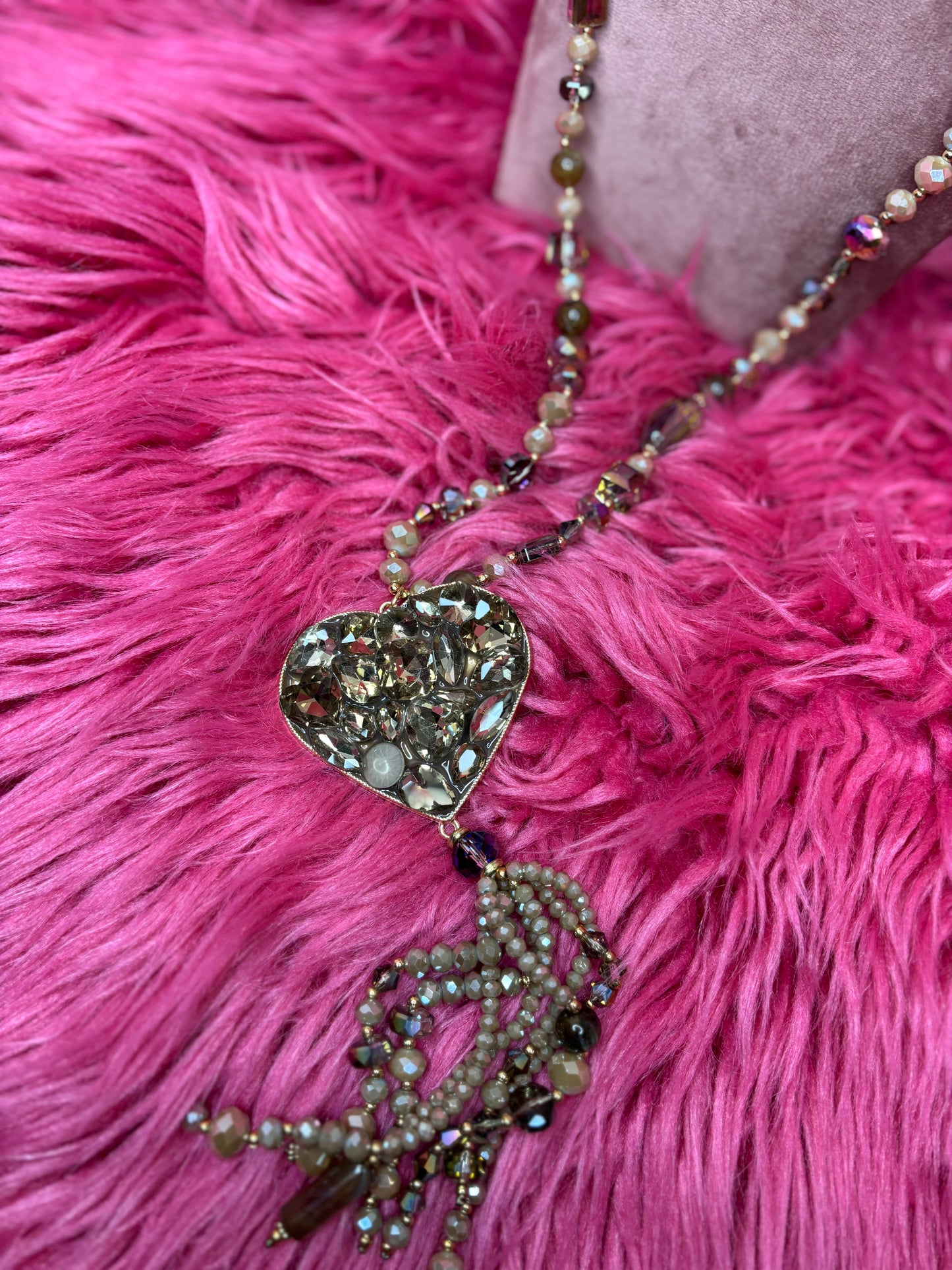 Ketting Kiss Beige