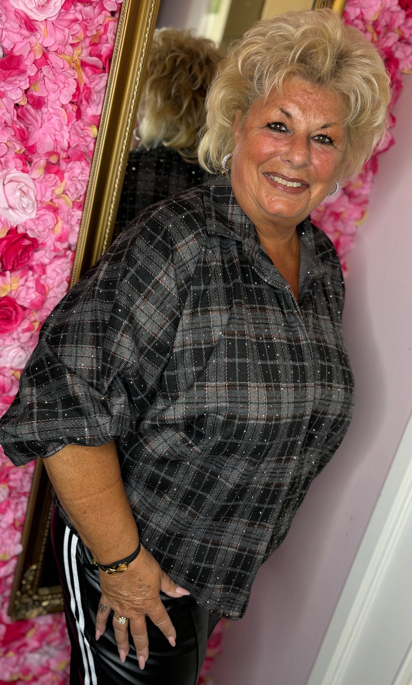 Blouse Glamour Wings Zwart Plus Size Maat 46 t/m 50-52