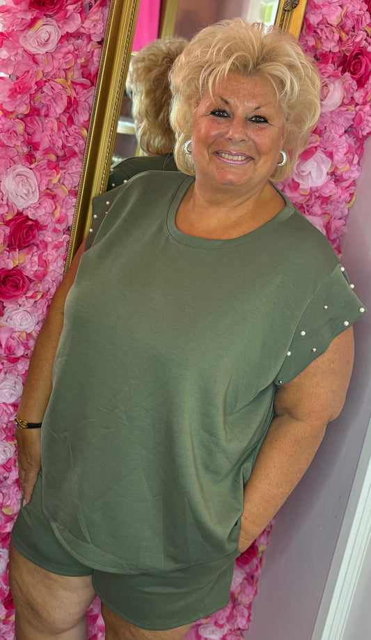 Comfy Set Parel Korte Broek Groen Plus Size maat 48 t/m 54