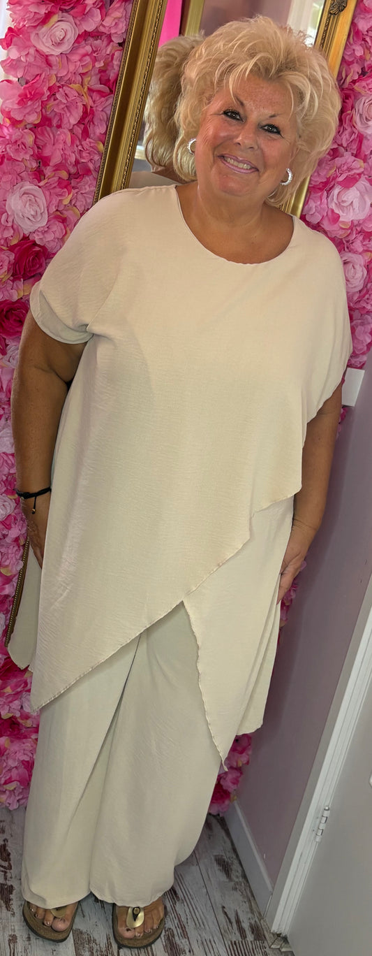 Set Emma Beige Plus Size maat 48 t/m 54
