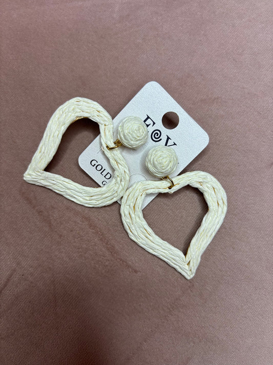 Oorbel Creme heart