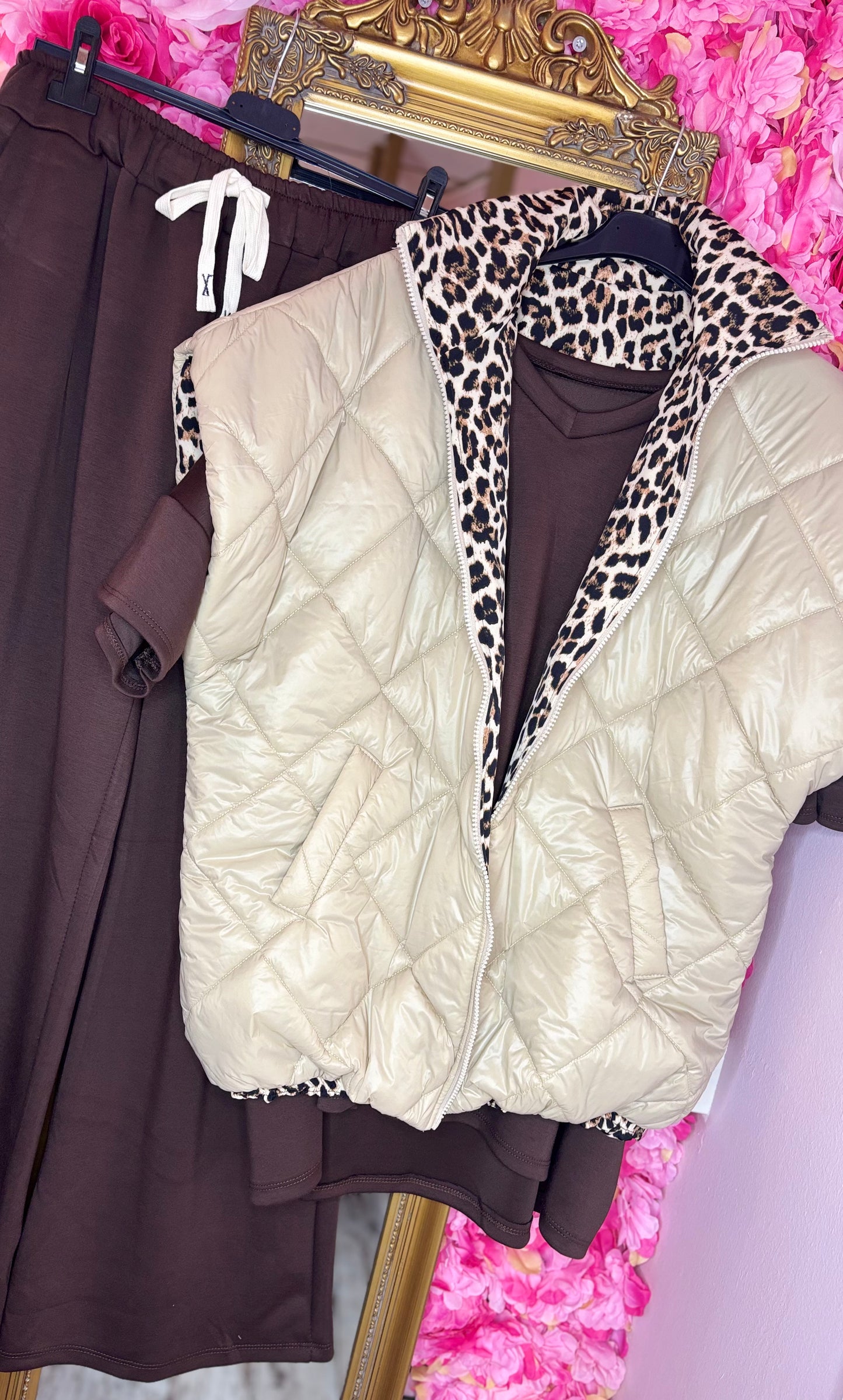 Bodywarmer Two Camel Plus Size Maat 42 t/m 48(dicht)