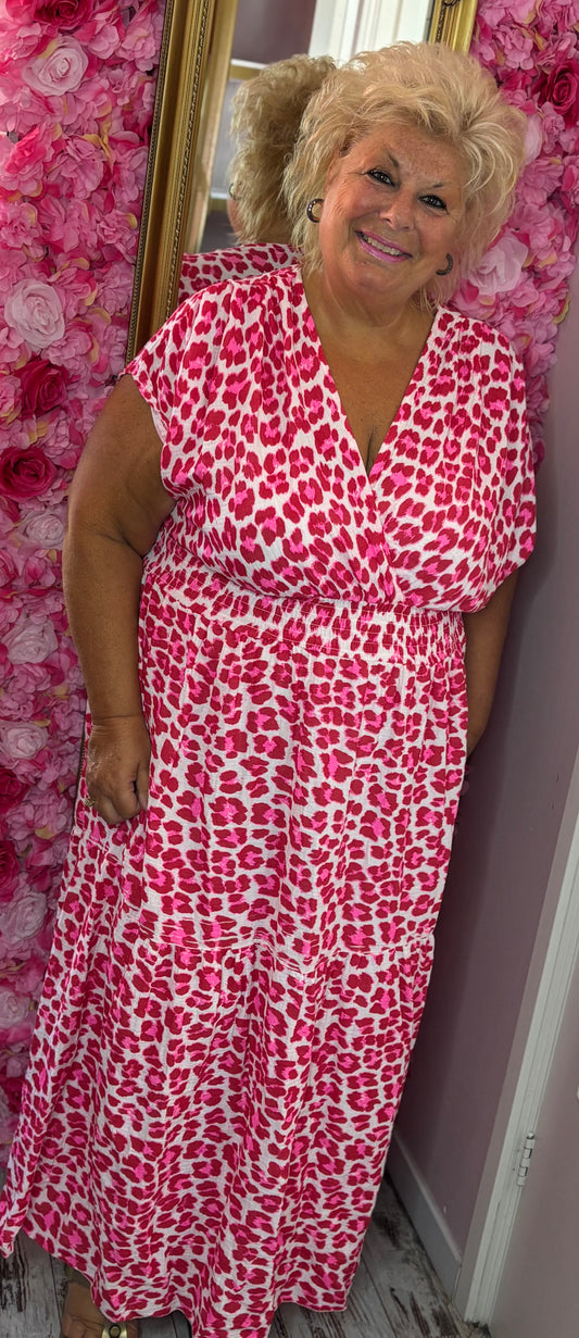 Lange Jurk The Vibe Rood Plus Size Maat 46 t/m 52
