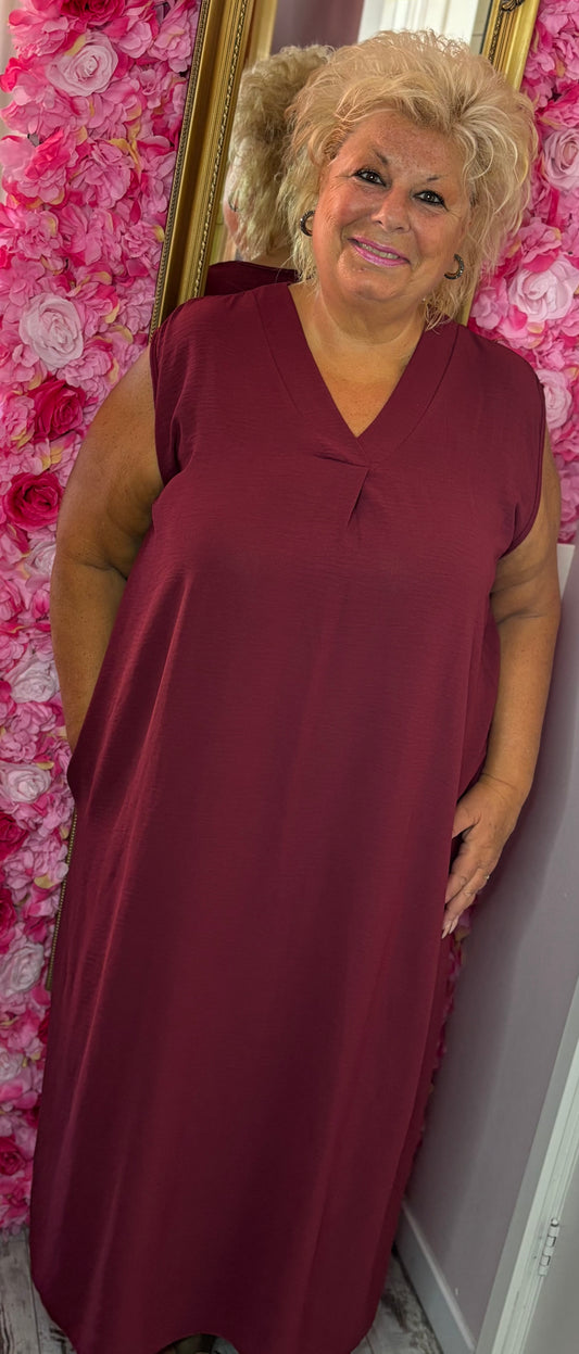 *LUCKY LOOK* Jurk Basic Bordeaux Maat 48 t/m 54-56