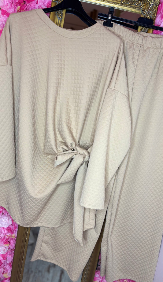 Comfy Set Britt Beige Plus Size maat 44 t/m 52