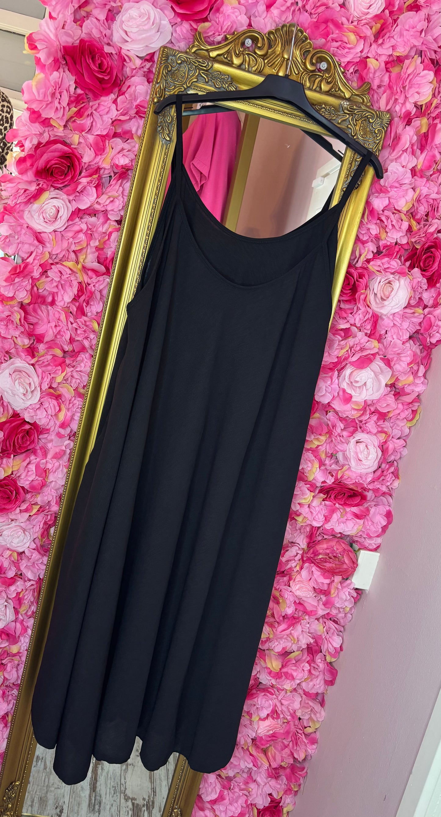*LUCKY LOOK* Jurk A-lijn Midi Zwart Plus Size Maat 48 t/m 54