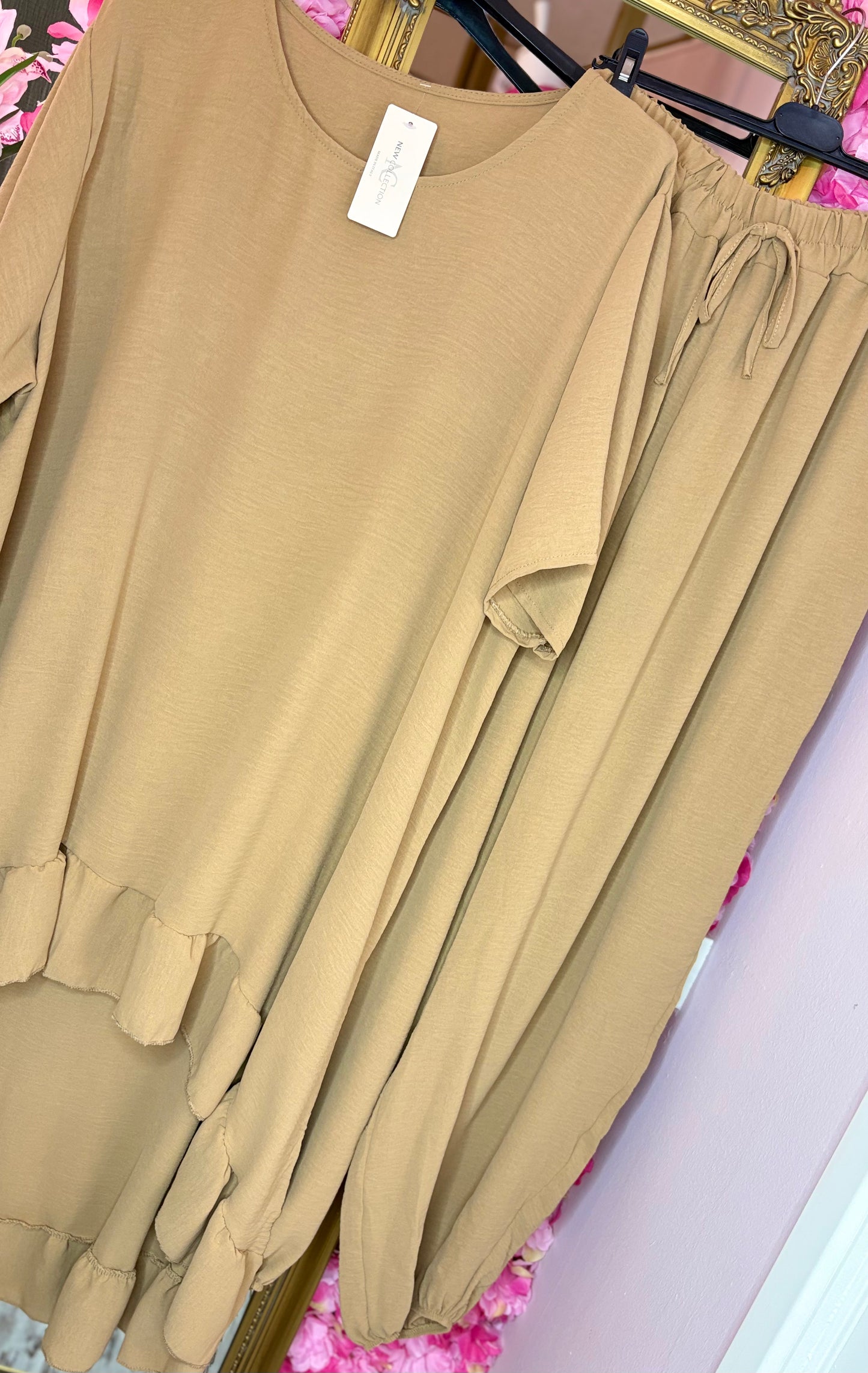 Set Viral Camel Plus Size maat 48 t/m 54