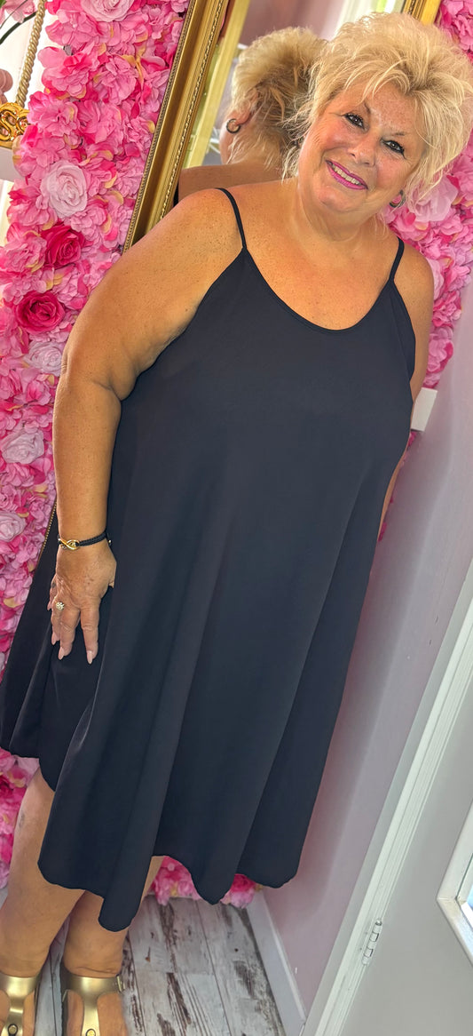 *LUCKY LOOK* Jurk A-lijn Midi Zwart Plus Size Maat 48 t/m 54