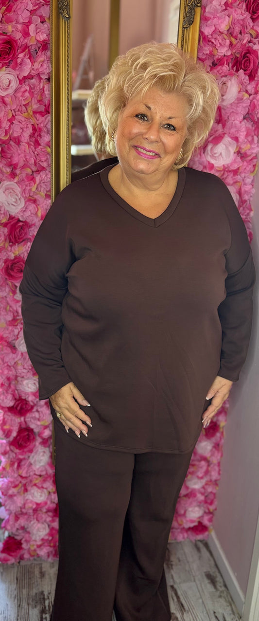 Comfy Set Max Bruin Plus Size maat 44 t/m 52