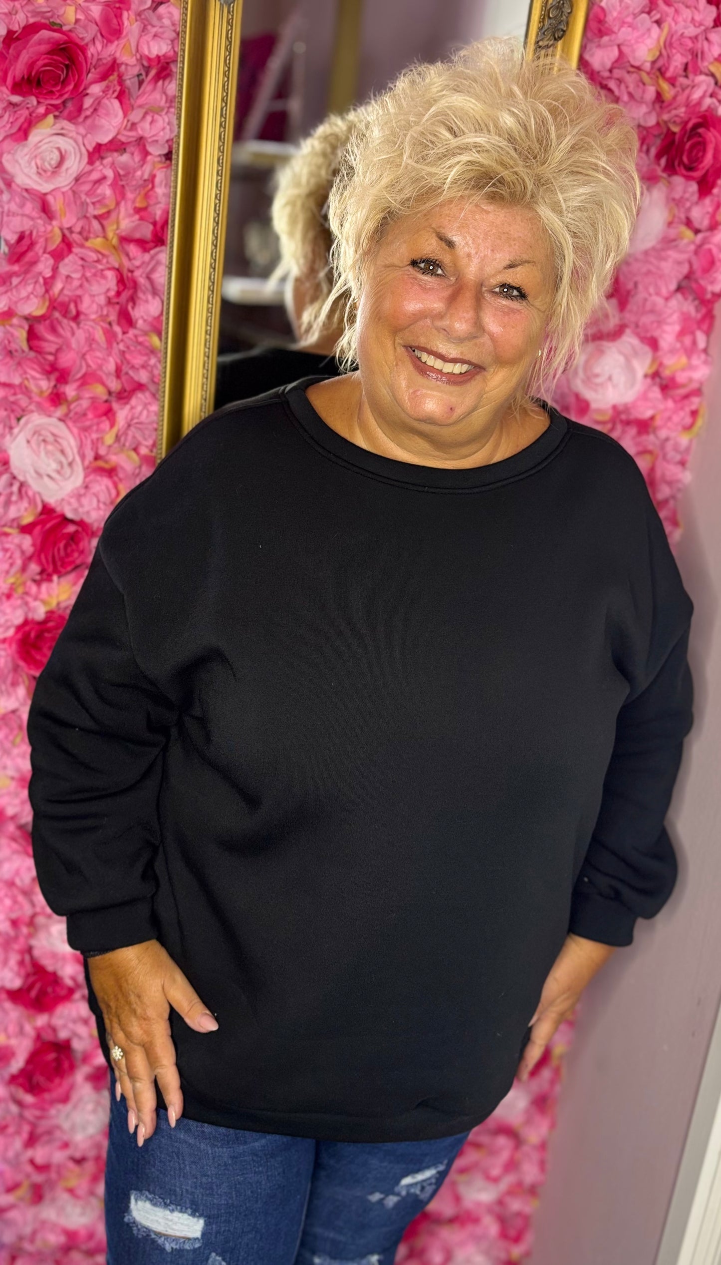 Sweater Basic Zwart Plus Size Maat 44 t/m 52