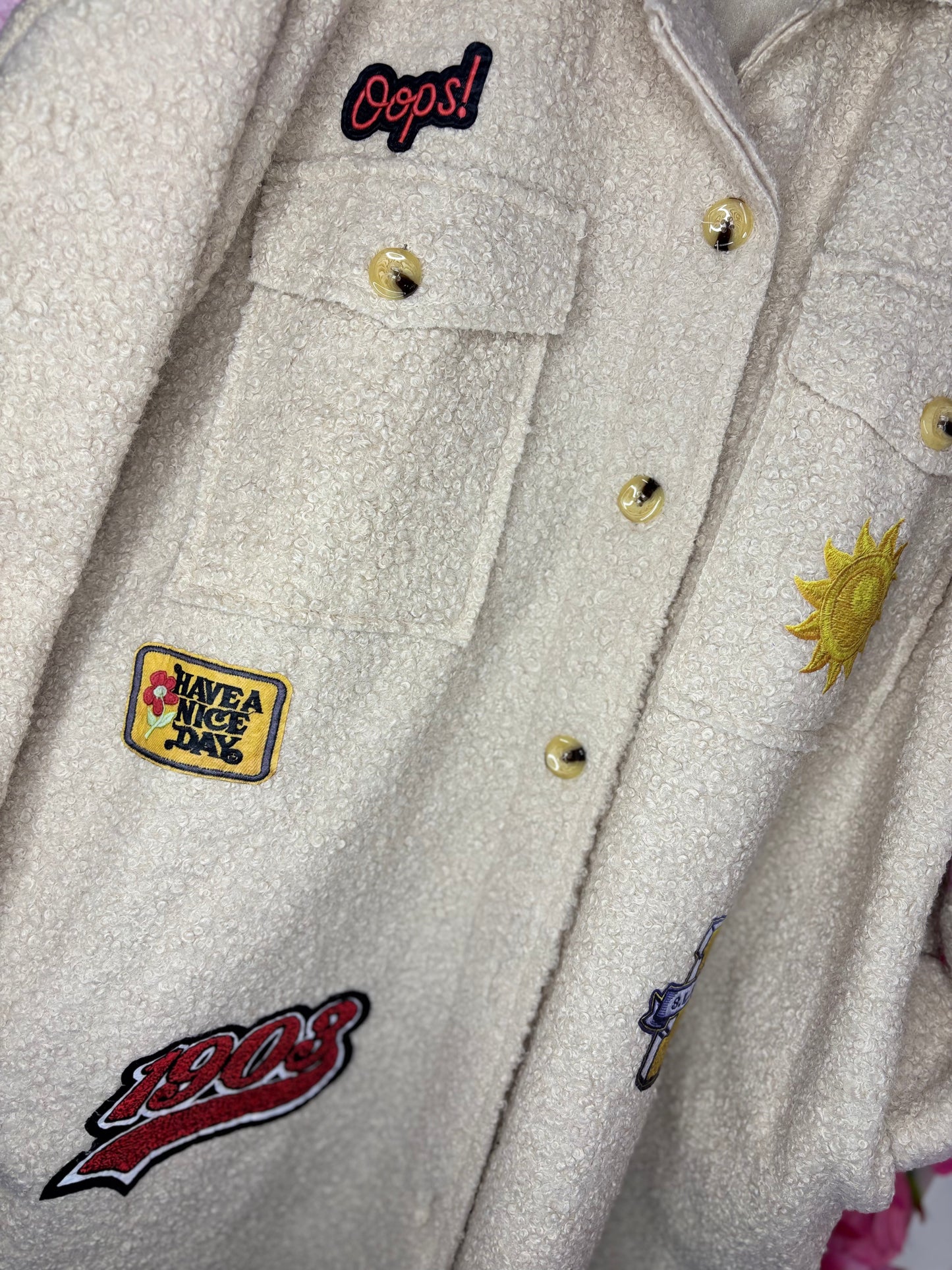 Tussenjas/Vest Boucle Funky Beige Plus Size Maat 50 t/m 58