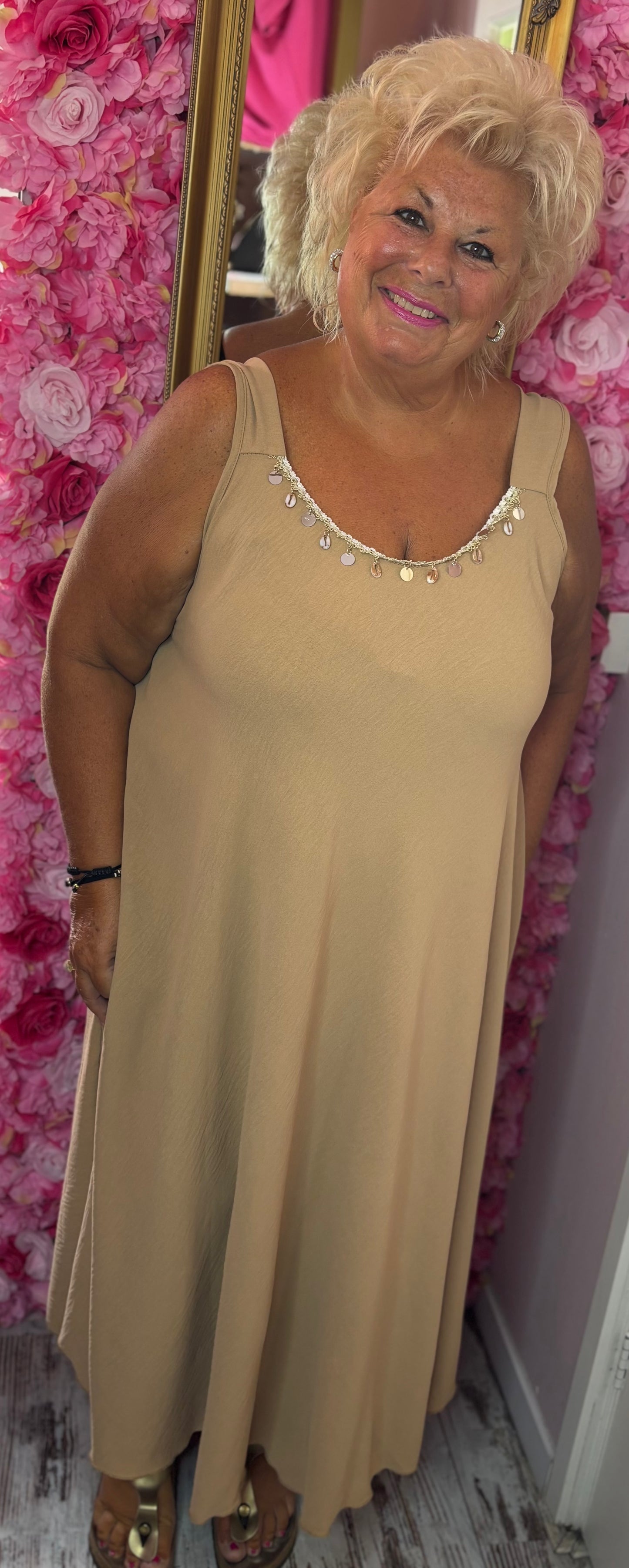 Jurk Beachy Camel Plus Size Maat 46 t/m 52