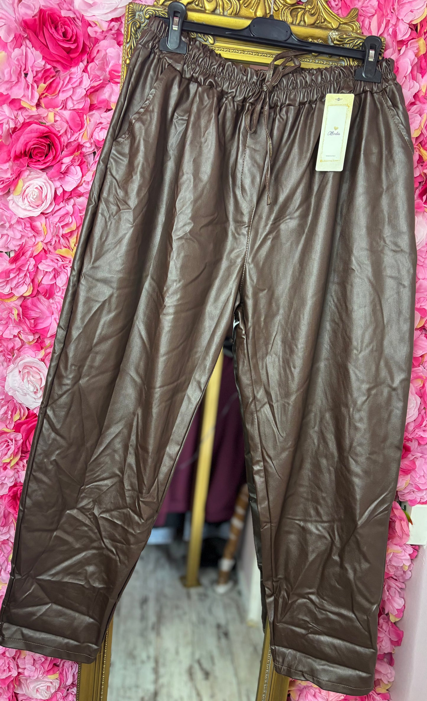 Tregging Leather Look Bruin Plus Size Maat 48 t/m 54