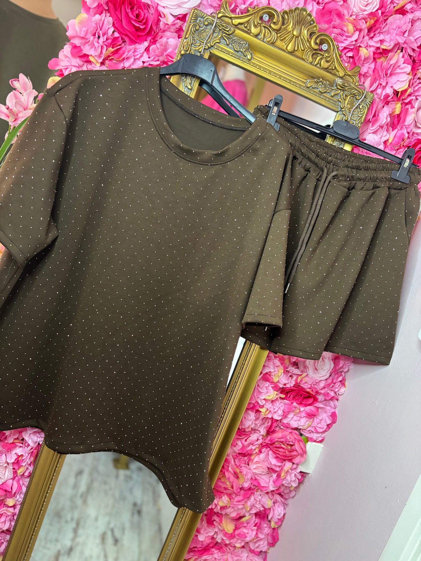 Comfy Set Strass Korte Broek Bruin Plus Size maat 46 t/m 52