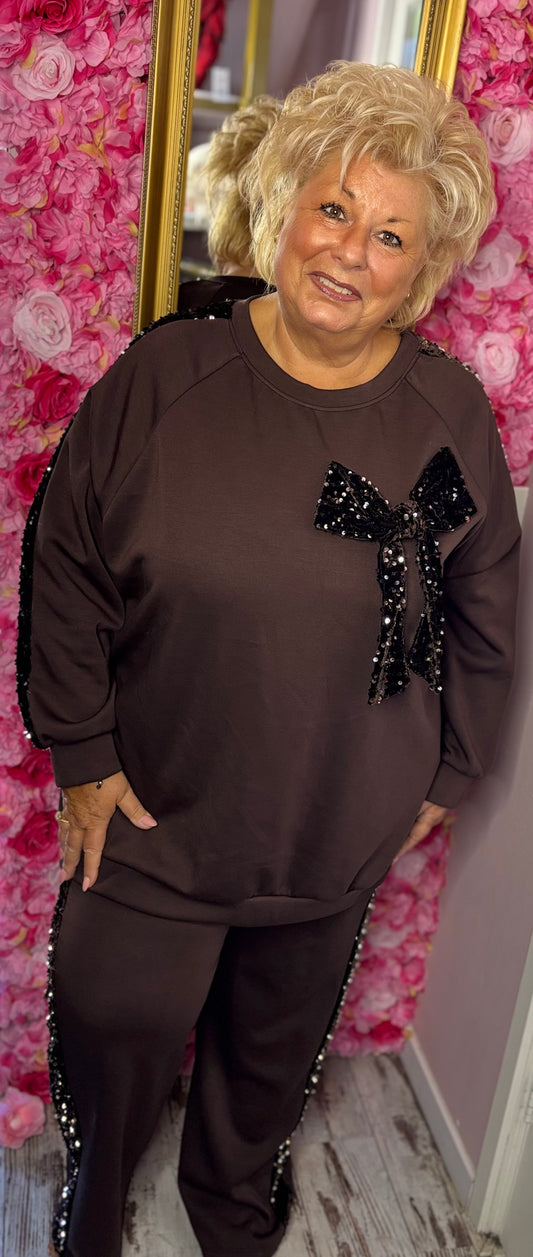 Comfy Set Glitter Bow Bruin Plus Size maat 46 t/m 54