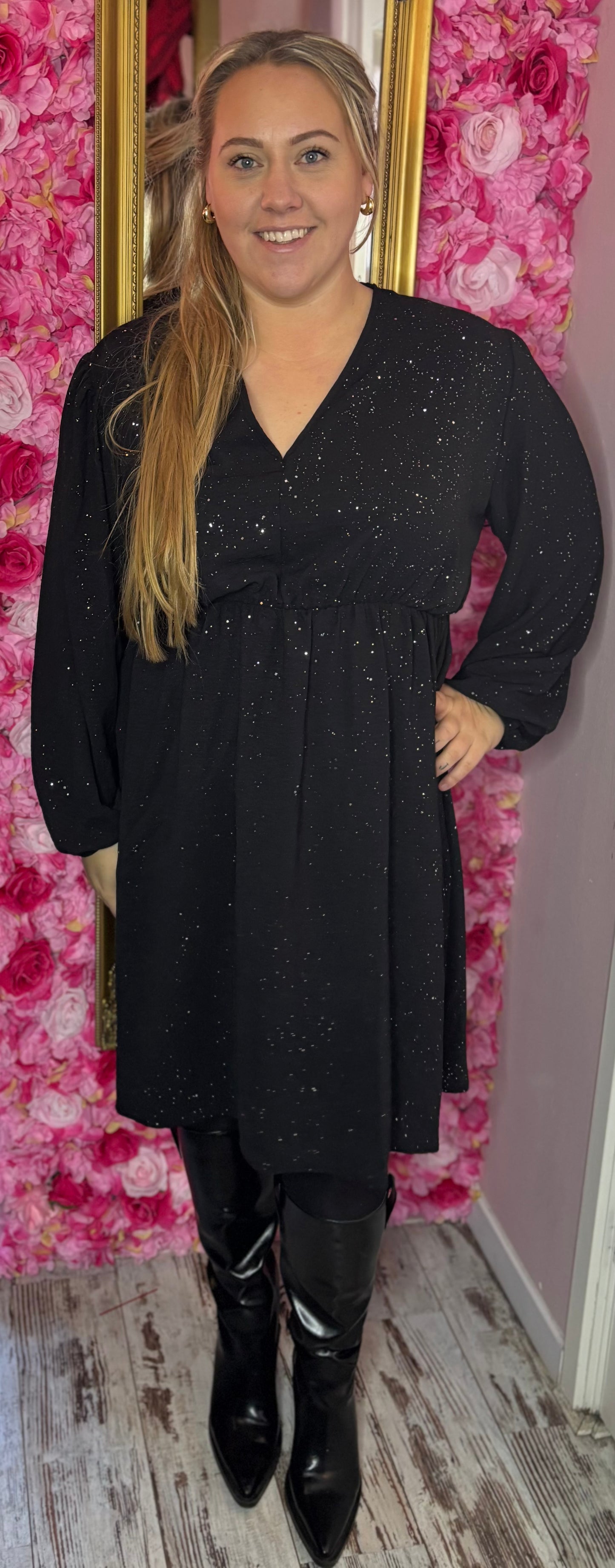 Jurk Shine Zwart Plus Size maat 44 t/m 50