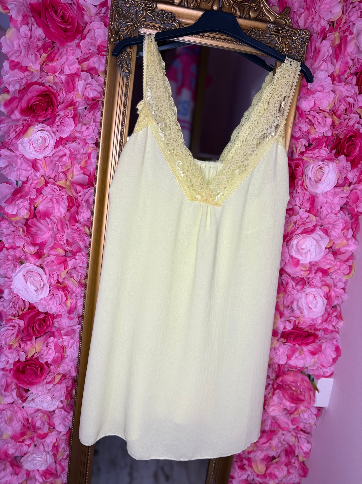 Top Chique Geel Plus Size Maat 48 t/m 54