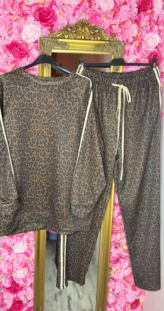 Comfy Set Panter Stripe Plus Size maat 44 t/m 50