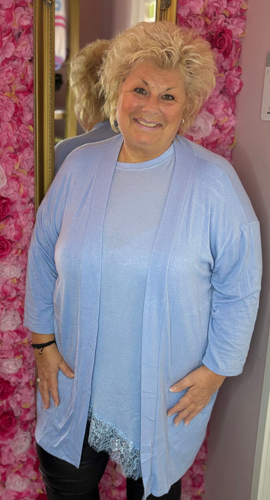 Vest Mia Licht Blauw Plus size Maat 46 t/m 54