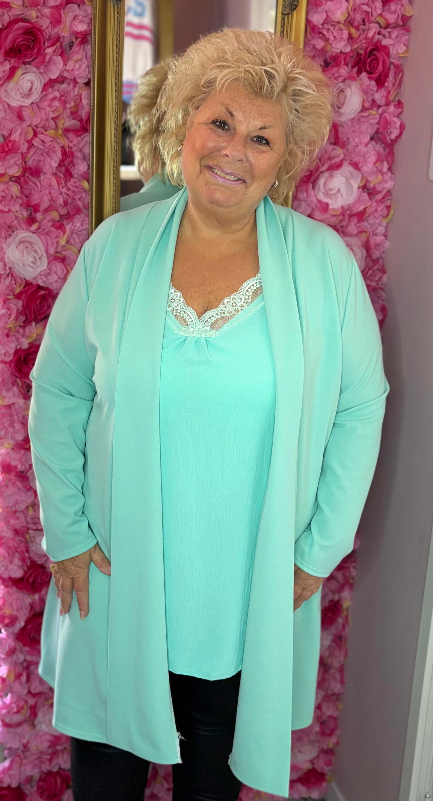 Vest Mint Plus size Maat 48 t/m 54