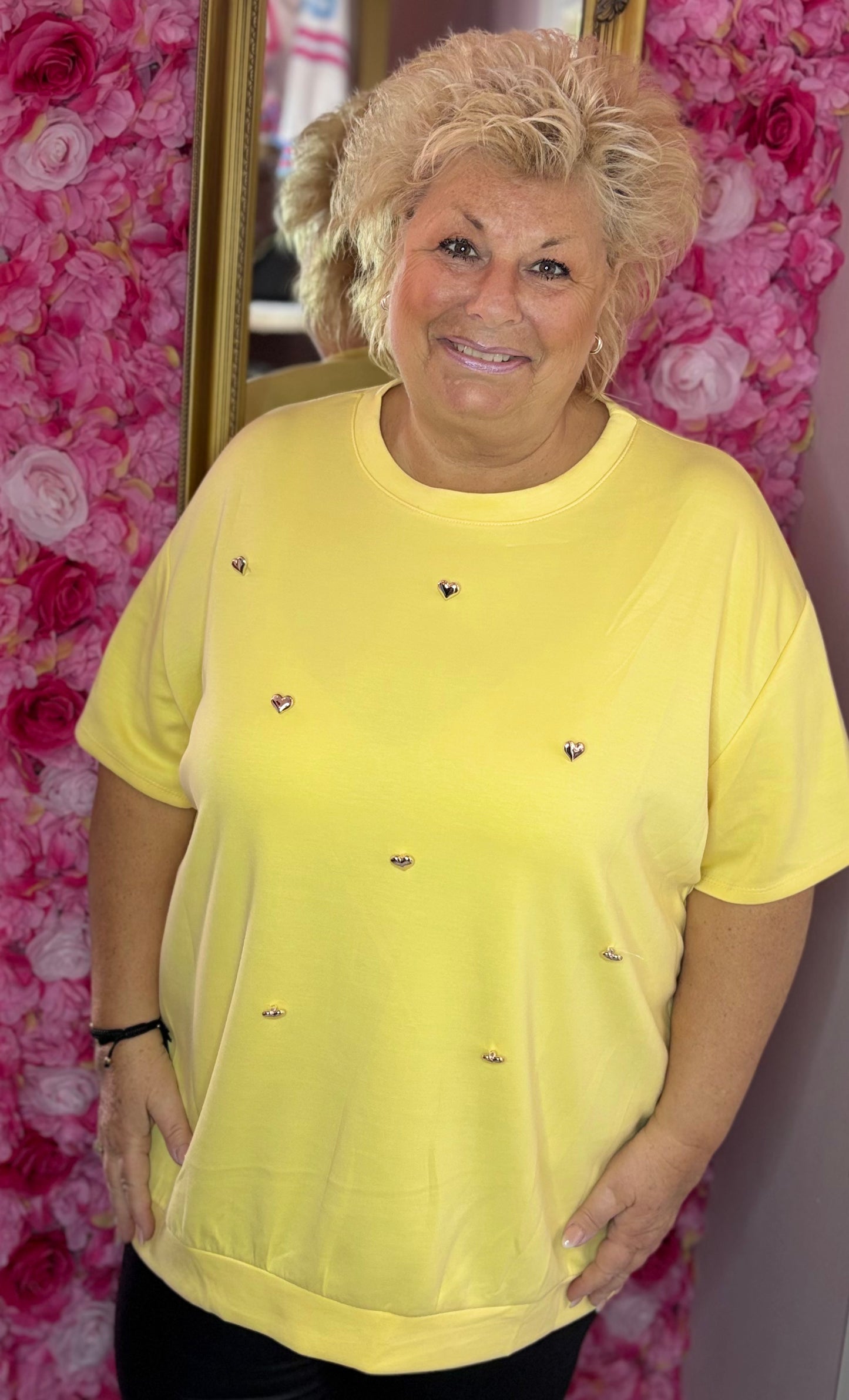 T-shirt Heart Geel Plus Size Maat 48 t/m 54