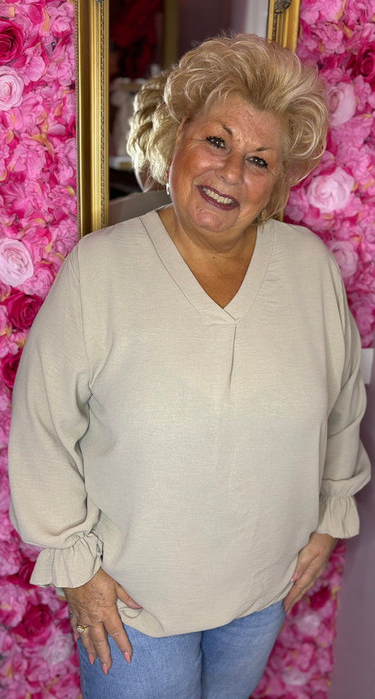 Blouse Baloon Beige Plus Size maat 48 t/m 54