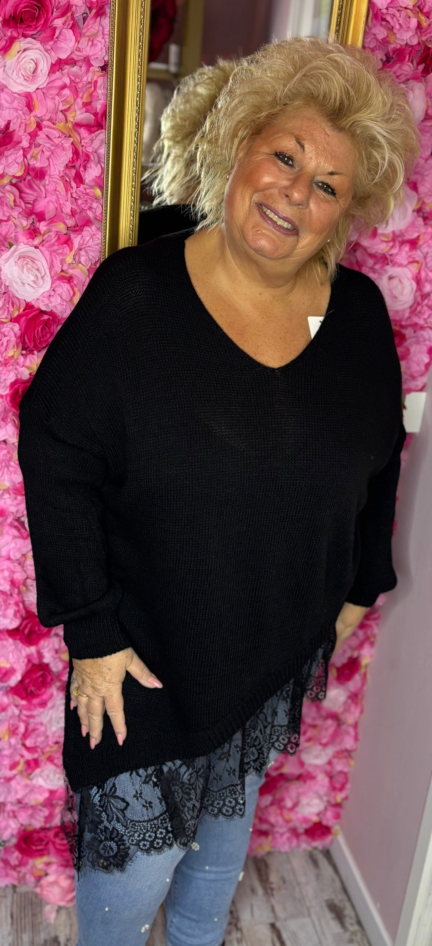 Trui Kant schuin Zwart Plus Size Maat 44 t/m 52